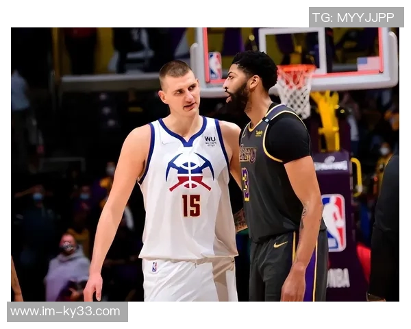 弗拉格19岁成联盟新星12月9场得分20仅次于KD约基奇小卡 弗拉格19岁成联盟新星12月9场得分20仅次于KD约基奇小卡